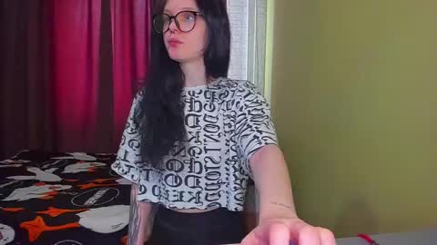 meowli online show from 03.11.25