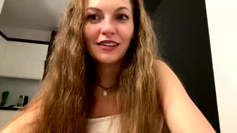 Mary online show from 08.08.26