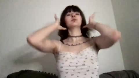 Snapshot of meowmeowkitti69 chatting on 11.16.25 meowmeowkitti69 online show from 11.16.25