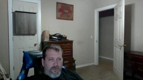 Snapshot of mercer1977 chatting on 06.19.26 mercer1977 online show from 06.19.26
