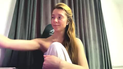 Mary online show from 12.17.25