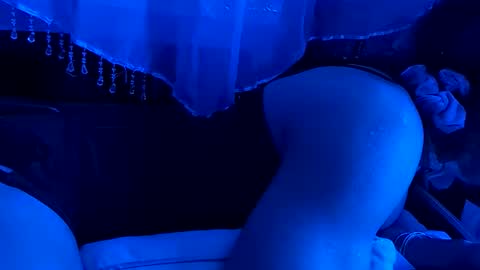 Snapshot of merelyalover chatting on 10.30.25 gurlnips online show from 10.30.25