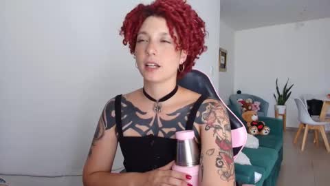 Miss Freckles online show from 01.18.26