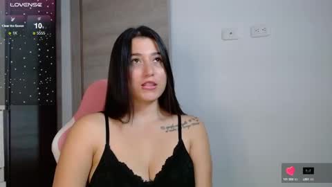 Snapshot of meridastonex chatting on 02.07.25 Merida online show from 02.07.25