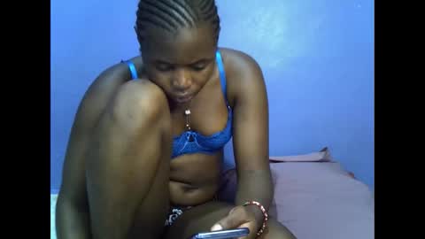 merlin_queen online show from 10.05.25