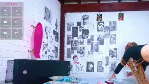 AURORA online show from 12.02.24