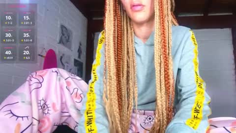 AURORA online show from 12.17.24