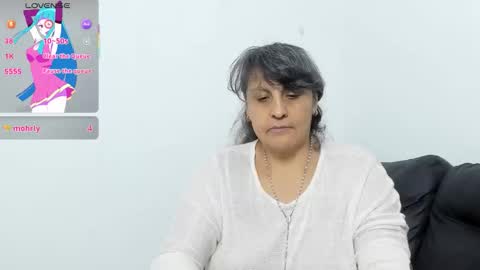 Snapshot of merlyna_goldens chatting on 02.04.26 My next birthday is December 11th. online show from 02.04.26