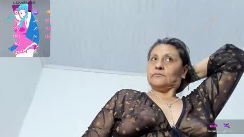 Snapshot of merlyna_goldens chatting on 02.06.26 My next birthday is December 11th. online show from 02.06.26