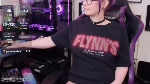 Snapshot of merrickmonroe chatting on 10.17.25 merrick monroe online show from 10.17.25