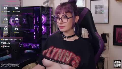 Snapshot of merrickmonroe chatting on 11.25.25 merrick monroe online show from 11.25.25