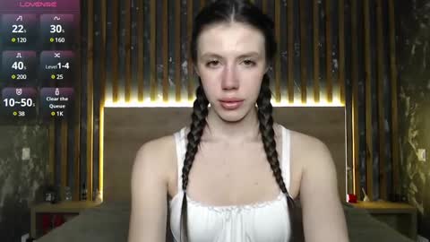 Emilia online show from 01.15.25