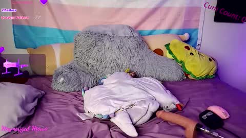 Snapshot of mesmerized_mowo chatting on 02.27.26 mesmerized_mowo online show from 02.27.26