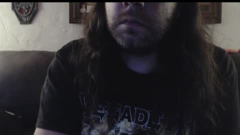 Snapshot of metal_mike_ chatting on 10.27.25 Mike online show from 10.27.25