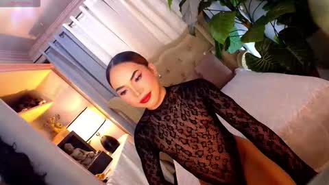 Snapshot of metawinathan chatting on 11.11.25 myka online show from 11.11.25