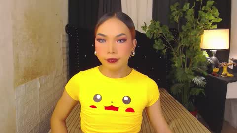 Snapshot of metawinathan chatting on 11.14.25 myka online show from 11.14.25