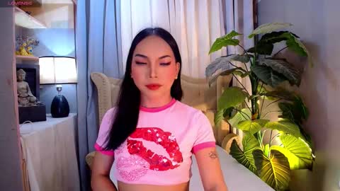 Snapshot of metawinathan chatting on 12.03.25 myka online show from 12.03.25