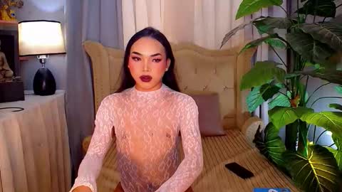 Snapshot of metawinathan chatting on 12.18.25 myka online show from 12.18.25