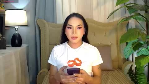 Snapshot of metawinathan chatting on 12.23.25 myka online show from 12.23.25