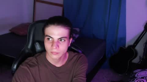 Snapshot of meteorichandling chatting on 04.07.26 meteorichandling online show from 04.07.26