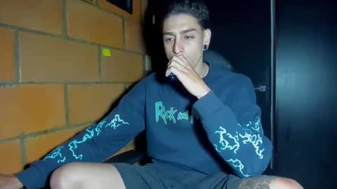 Snapshot of methodicxxx chatting on 11.27.25 xxxxxxxxxmethodicxxxxxxxxx online show from 11.27.25