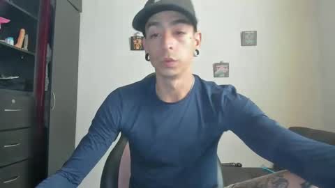 Snapshot of methodicxxx chatting on 12.14.25 xxxxxxxxxmethodicxxxxxxxxx online show from 12.14.25