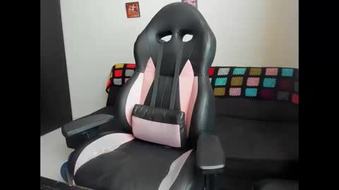 Snapshot of methodicxxx chatting on 12.22.25 xxxxxxxxxmethodicxxxxxxxxx online show from 12.22.25