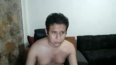 Snapshot of mexatre chatting on 10.21.25 mexatre online show from 10.21.25