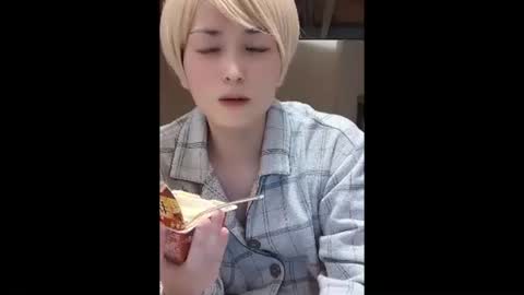 Snapshot of mgnhiroyuki chatting on 10.30.25 mgnhiroyuki online show from 10.30.25