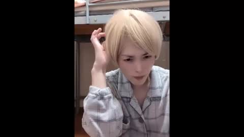 Snapshot of mgnhiroyuki chatting on 12.14.25 mgnhiroyuki online show from 12.14.25