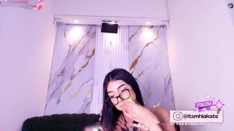 Mhia Kate online show from 05.11.26
