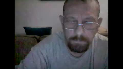 mhitch924 online show from 03.08.26