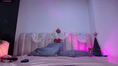 Emi online show from 12.17.25