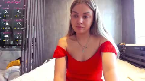 Mia online show from 06.19.26