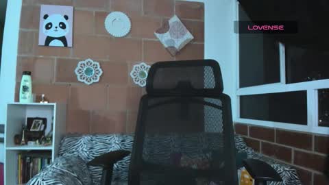 mia__love111 online show from 02.14.26