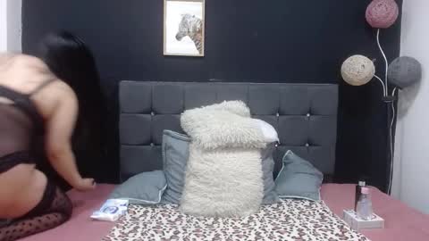 Snapshot of mia__xx1 chatting on 11.15.25 C A L L M E M I A online show from 11.15.25