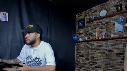 Mia and vincentt model indepent online show from 10.28.25