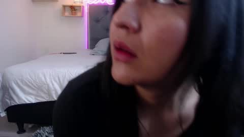 Snapshot of mia_ayra chatting on 10.12.25 M I A A Y R A online show from 10.12.25