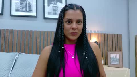 Snapshot of mia_bellefort chatting on 02.09.26 Mia Bellefort online show from 02.09.26