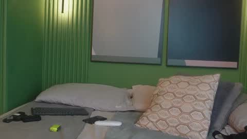 Belmont and Mia online show from 04.20.26