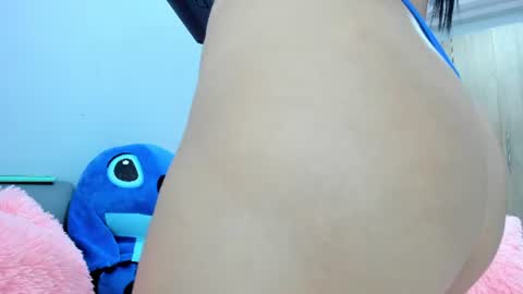 Snapshot of mia_belmonte chatting on 07.22.26 mia_belmonte online show from 07.22.26