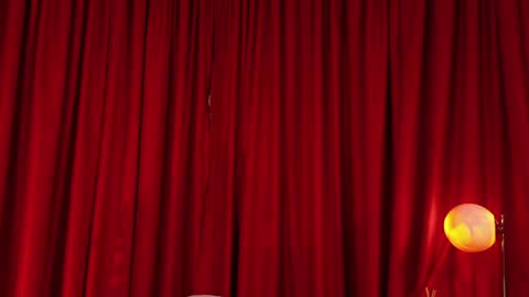 Mia Benett  online show from 04.16.26
