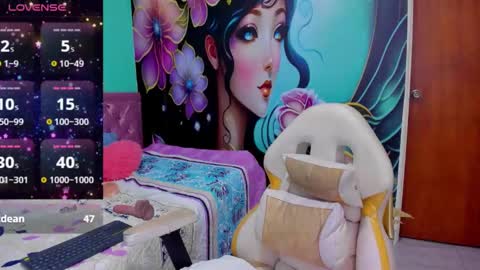 Mia online show from 02.10.25