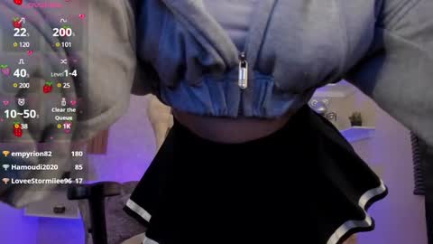 Mia online show from 01.28.25