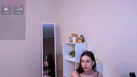 U can call me Angel3 online show from 10.04.25
