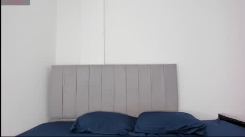 Snapshot of mia_cute25 chatting on 02.06.26 online show from 02.06.26