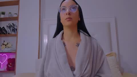 Snapshot of mia_daniellshot chatting on 03.02.25 Sarah Luna online show from 03.02.25