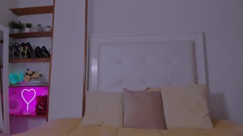 Snapshot of mia_daniellshot chatting on 03.03.25 Sarah Luna online show from 03.03.25