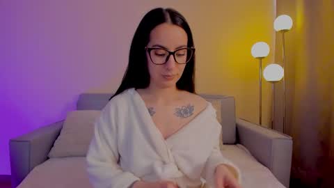 Snapshot of mia_daniellshot chatting on 02.12.26 Sarah Luna online show from 02.12.26