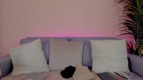 Sarah Luna online show from 05.13.26